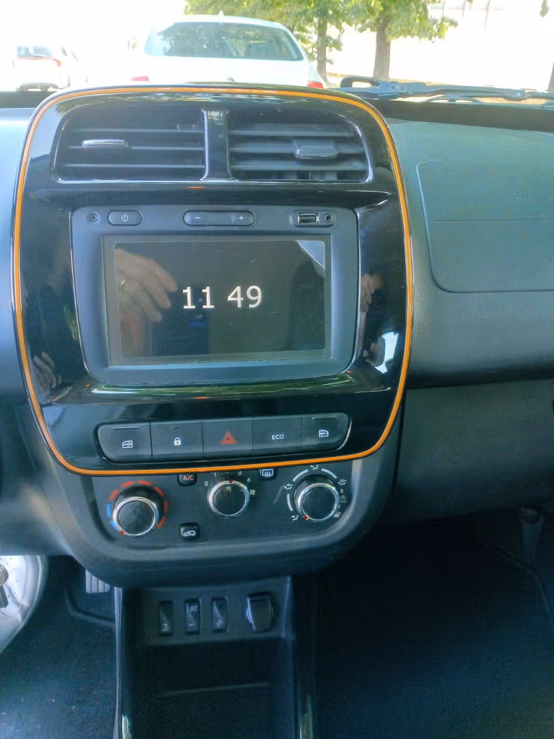 Dacia Spring - 31