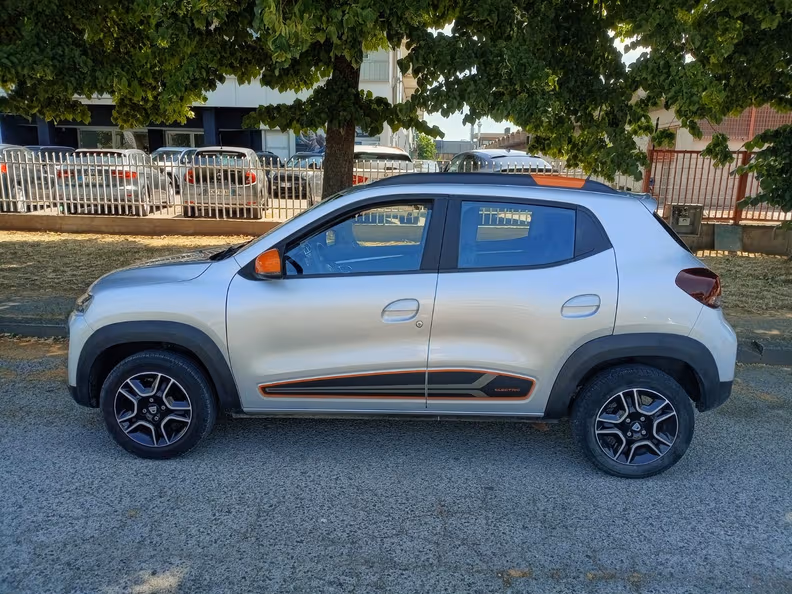 Dacia Spring - 19