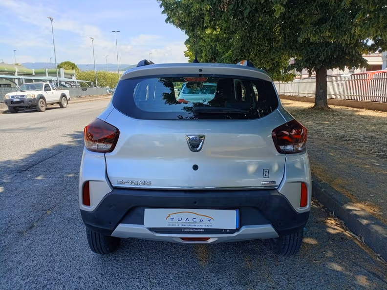 Dacia Spring - 14