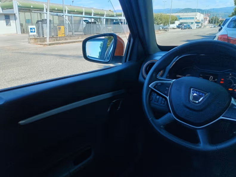 Dacia Spring - 21