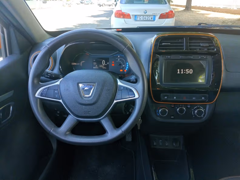 Dacia Spring - 27