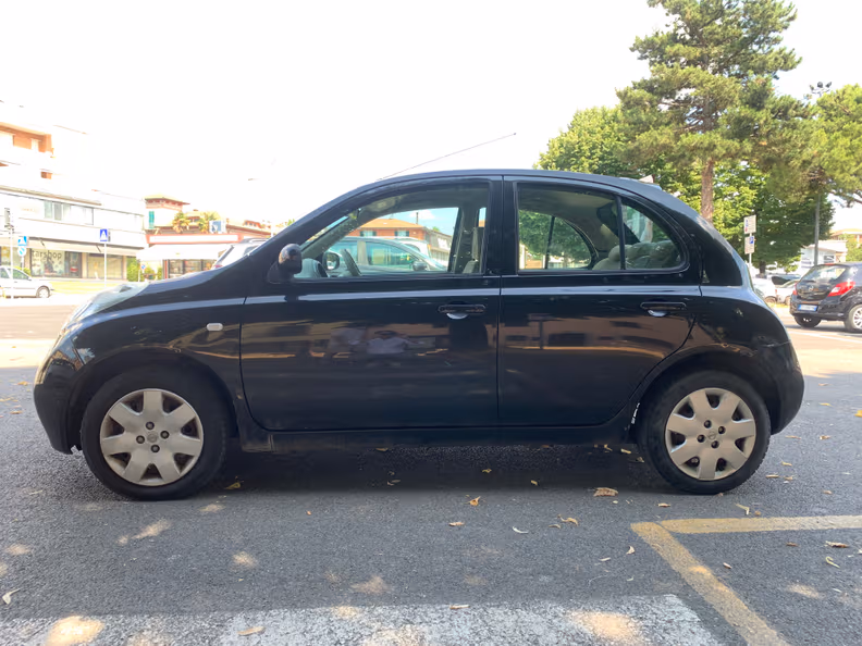 Nissan Micra - 5