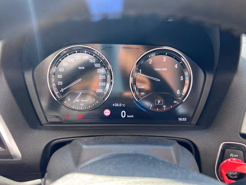 BMW 2 series - 16