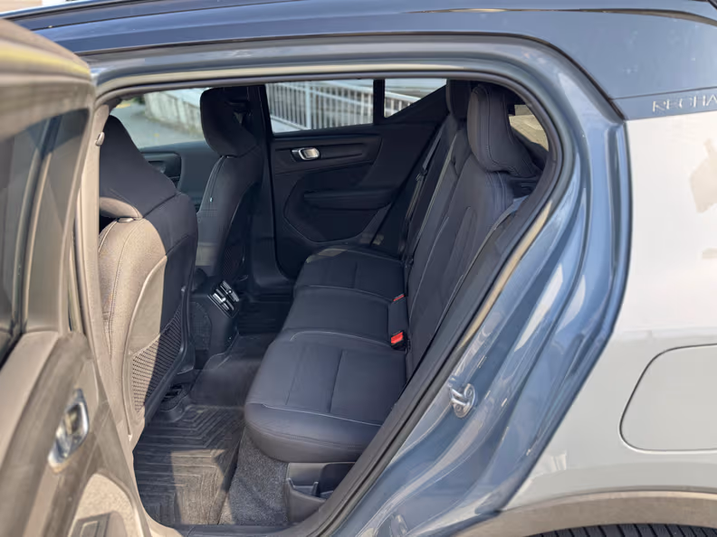 Volvo XC40 - 24