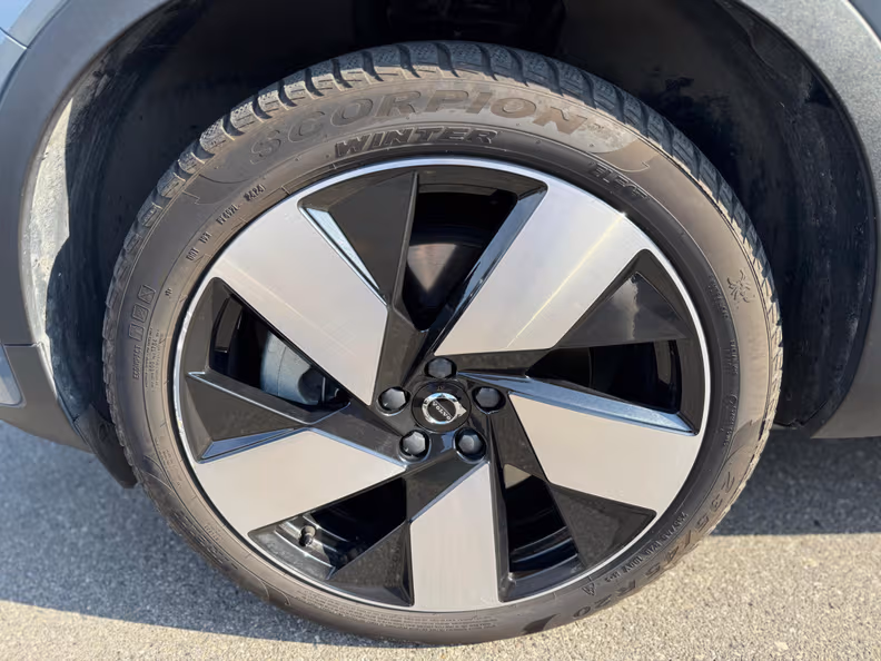 Volvo XC40 - 10