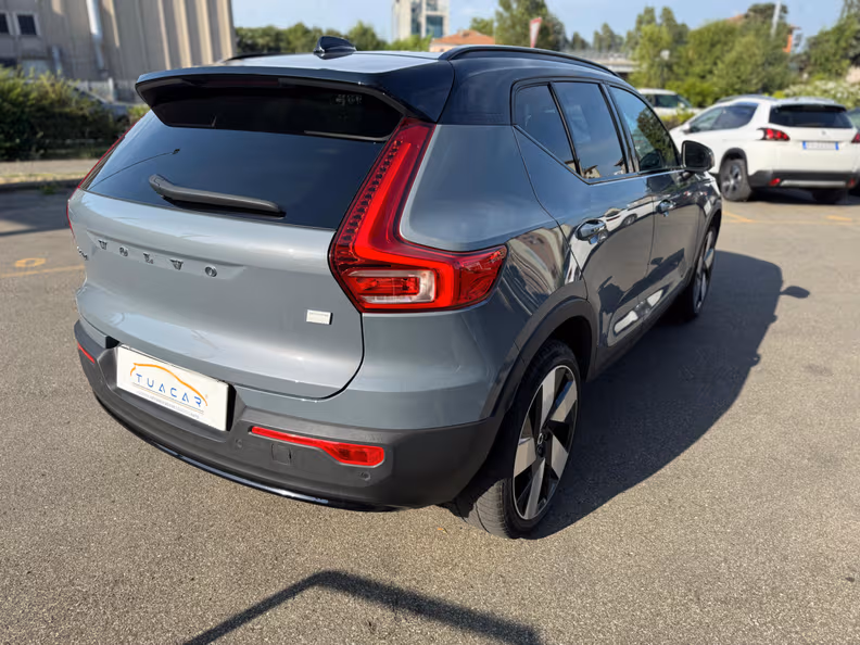 Volvo XC40 - 5
