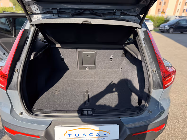 Volvo XC40 - 11