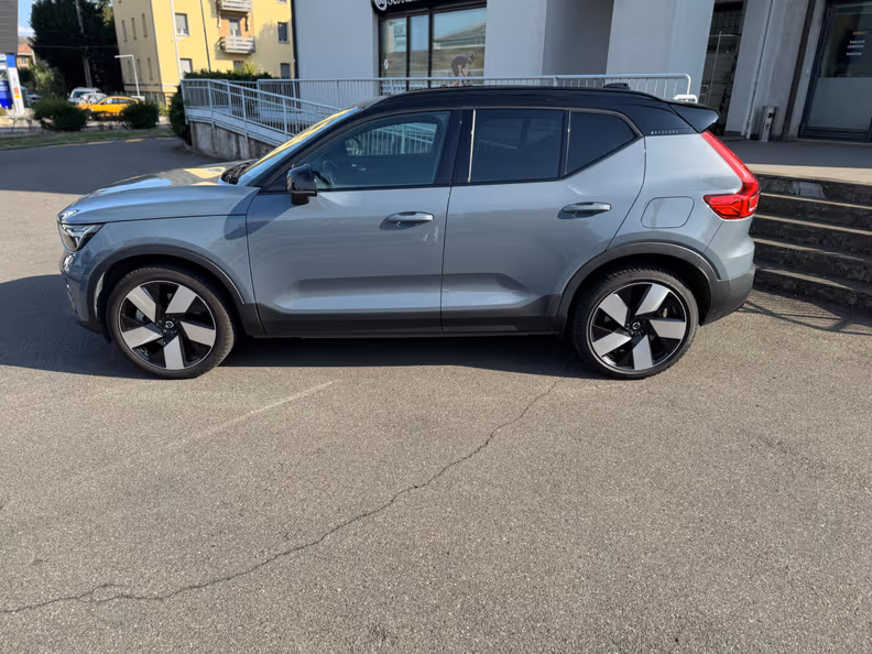 Volvo XC40 - 2