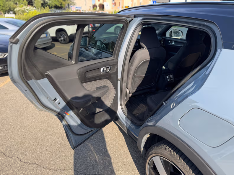 Volvo XC40 - 23