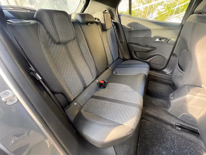 Peugeot 2008 - 35