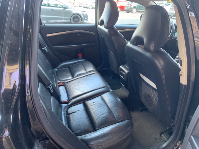 Volvo XC70 - 26