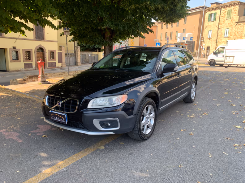 Volvo XC70 - 2