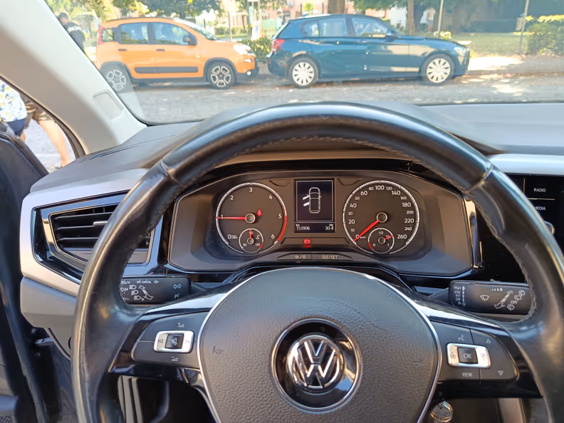 VW Polo - 30