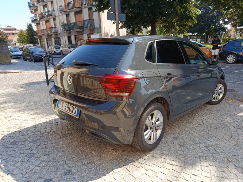 VW Polo - 4