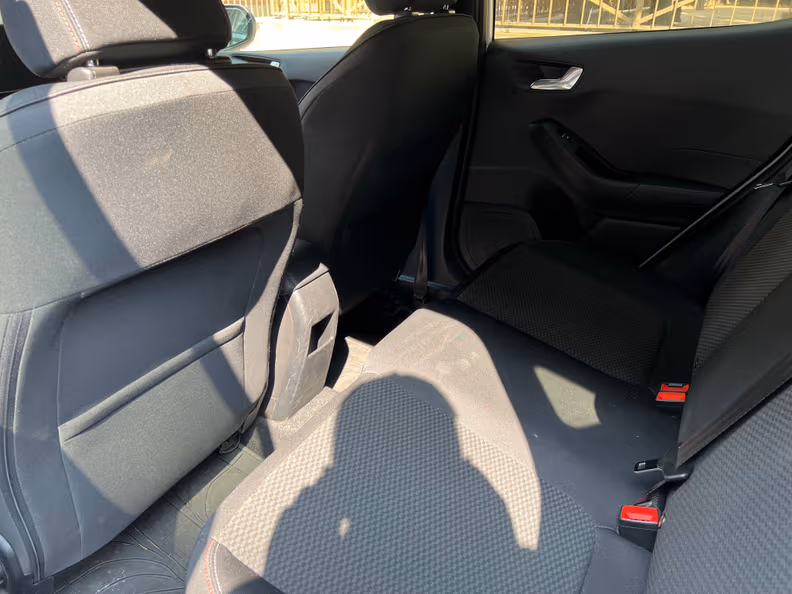 Ford Fiesta - 13