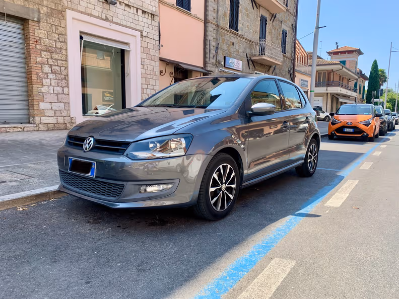VW Polo - 2