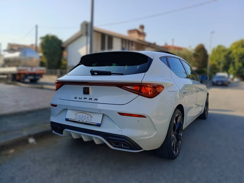 Cupra León - 9