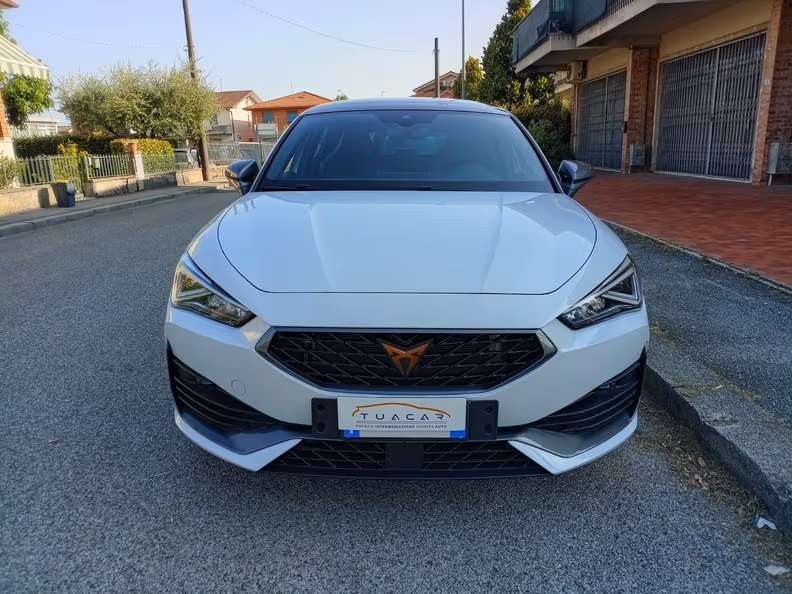 Cupra León - 2