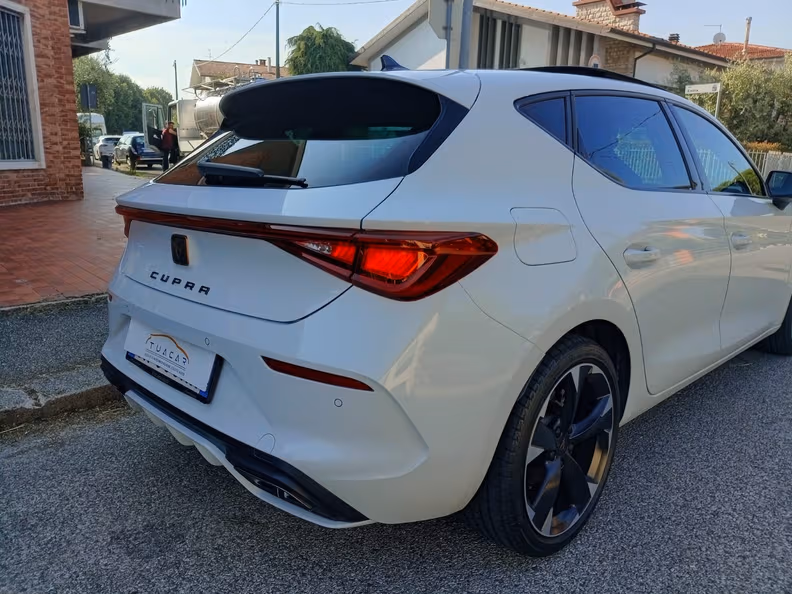 Cupra León - 5