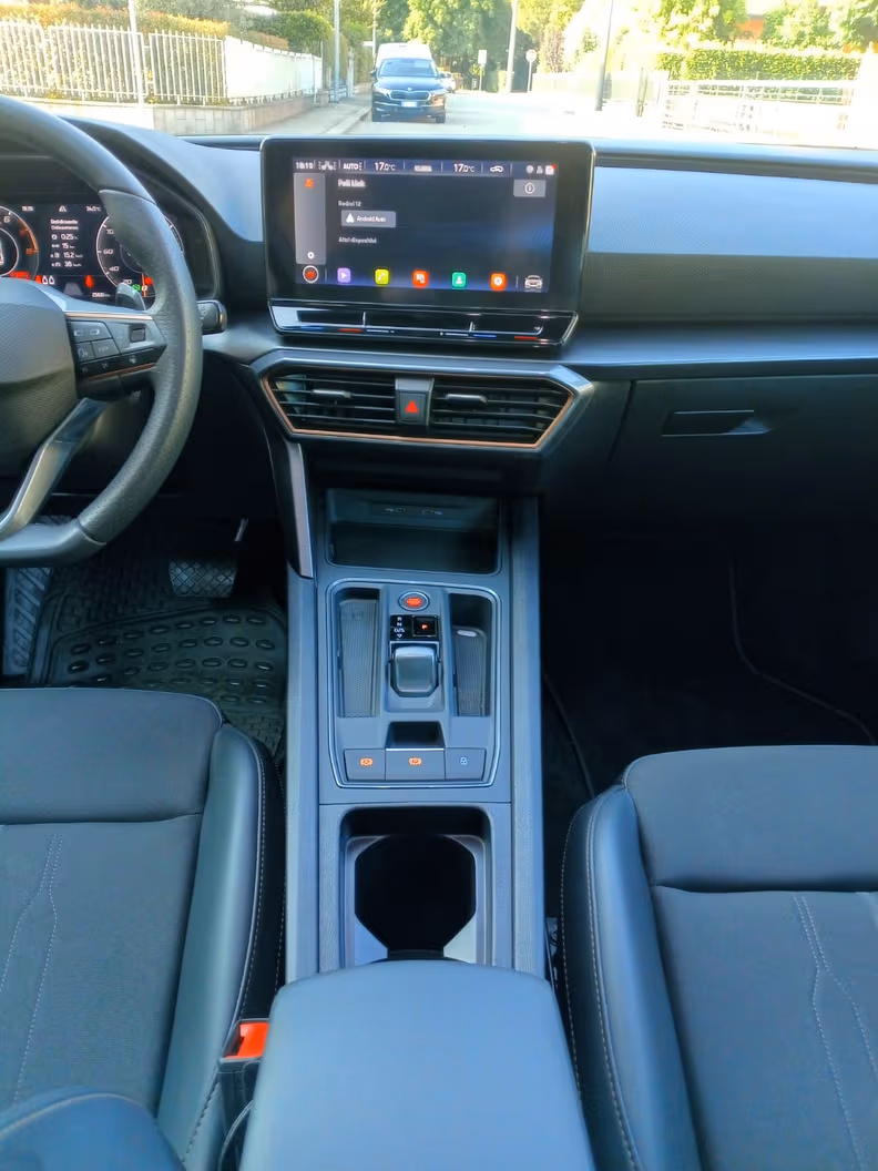 Cupra León - 25