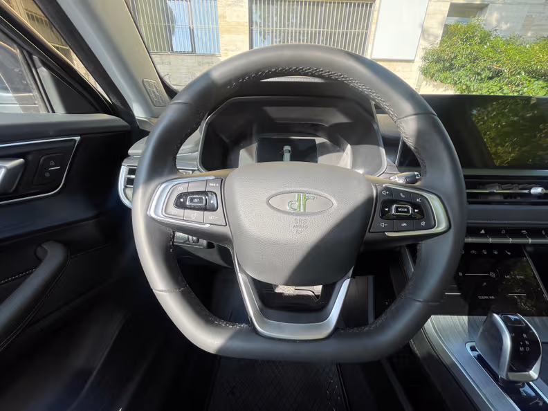DR Automobiles DR5 - 12