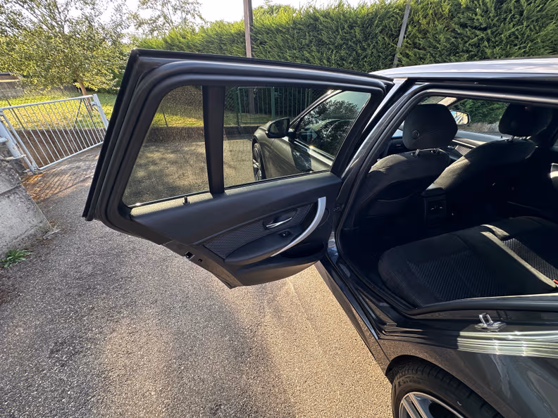 BMW 3 series - 22