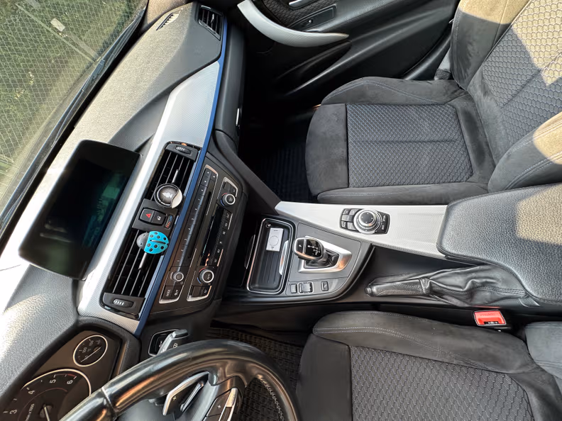 BMW 3 series - 16
