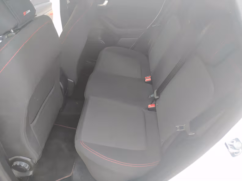 Ford Fiesta - 40