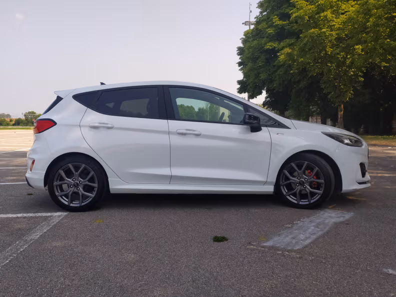 Ford Fiesta - 20
