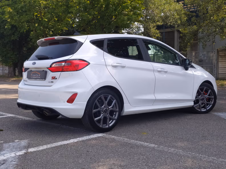 Ford Fiesta - 4