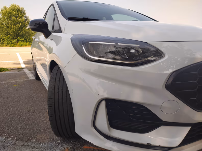 Ford Fiesta - 17
