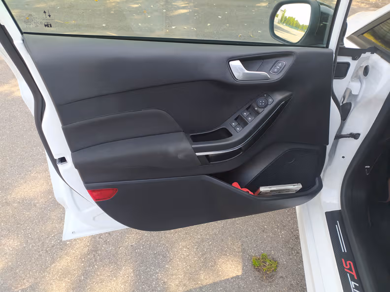 Ford Fiesta - 29