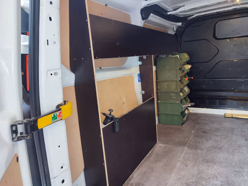 Ford Transit Custom - 15