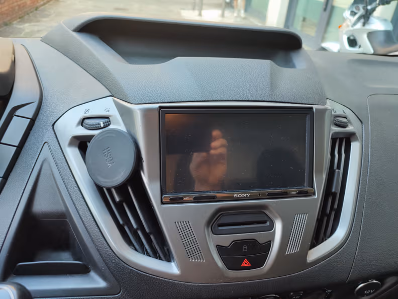 Ford Transit Custom - 11