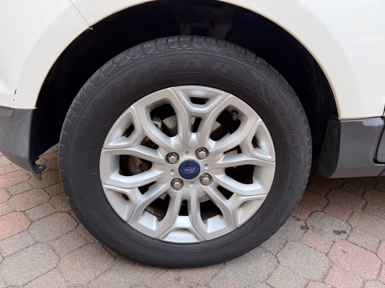 Ford EcoSport - 14