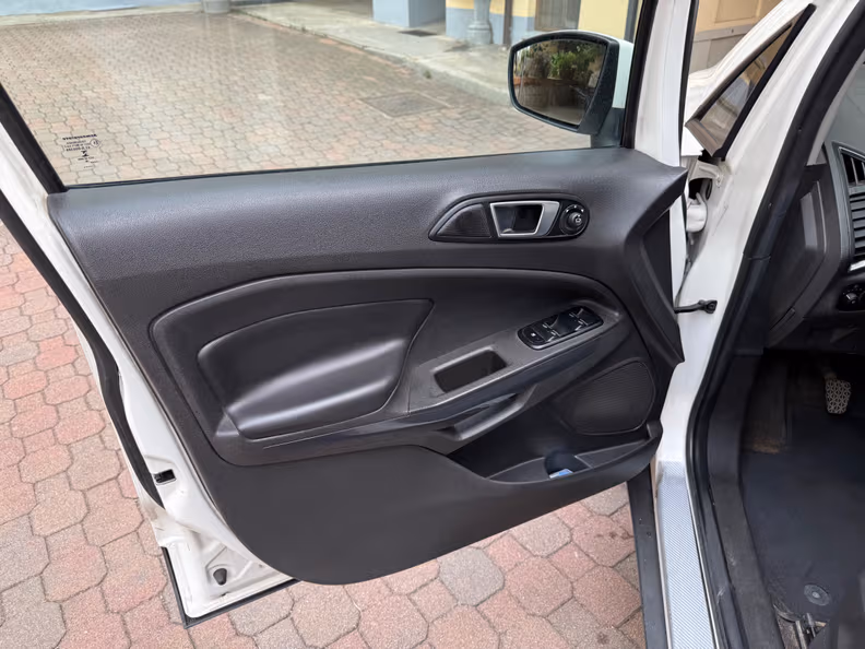 Ford EcoSport - 28