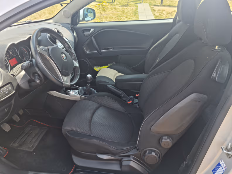 Alfa Romeo MiTo - 17