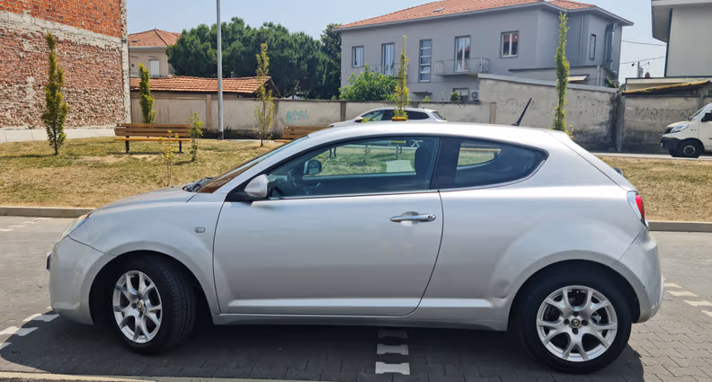 Alfa Romeo MiTo - 5