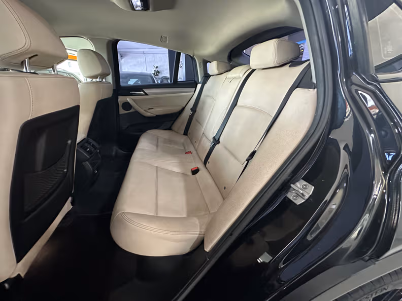 BMW X4 - 14