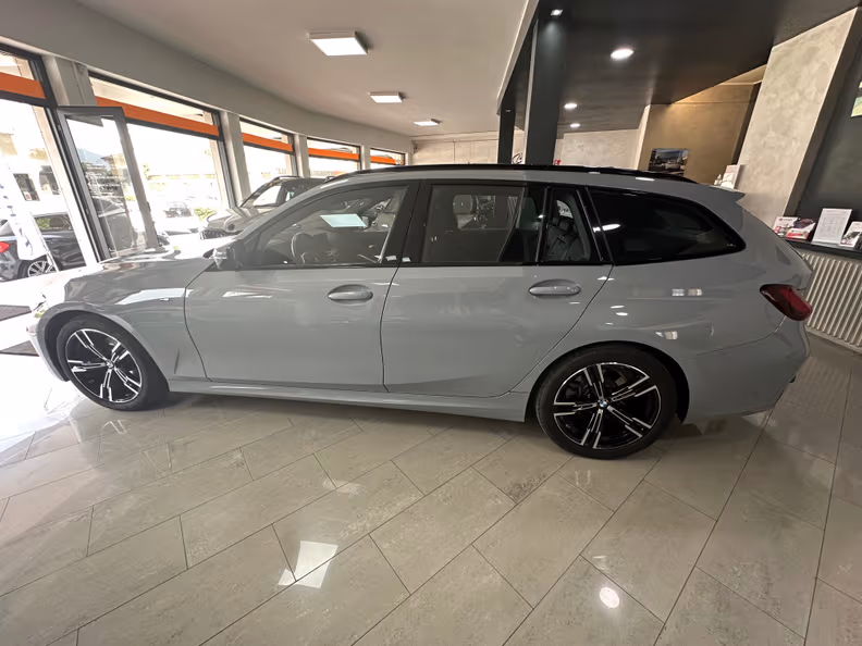 BMW 3 series - 2
