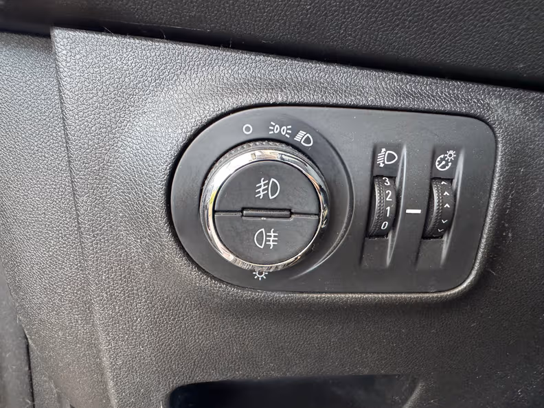 Opel Corsa - 29