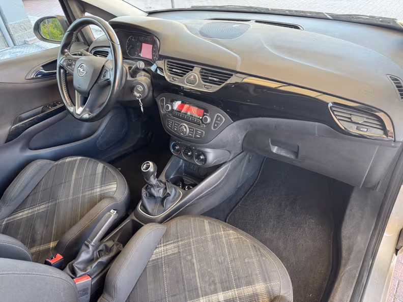 Opel Corsa - 8