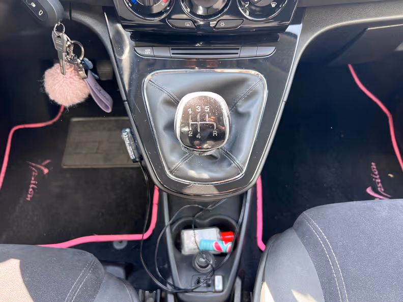 Lancia Ypsilon - 15