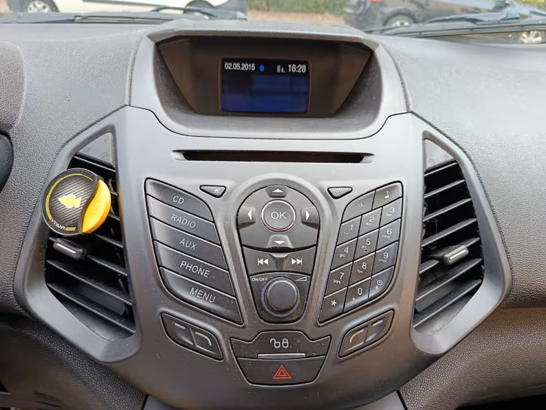 Ford EcoSport - 18