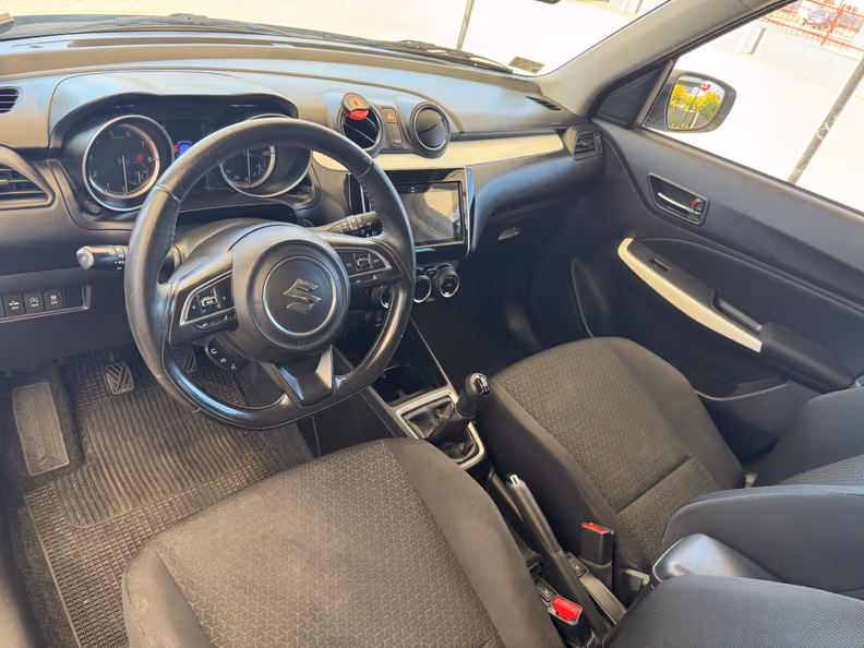 Suzuki Swift - 6