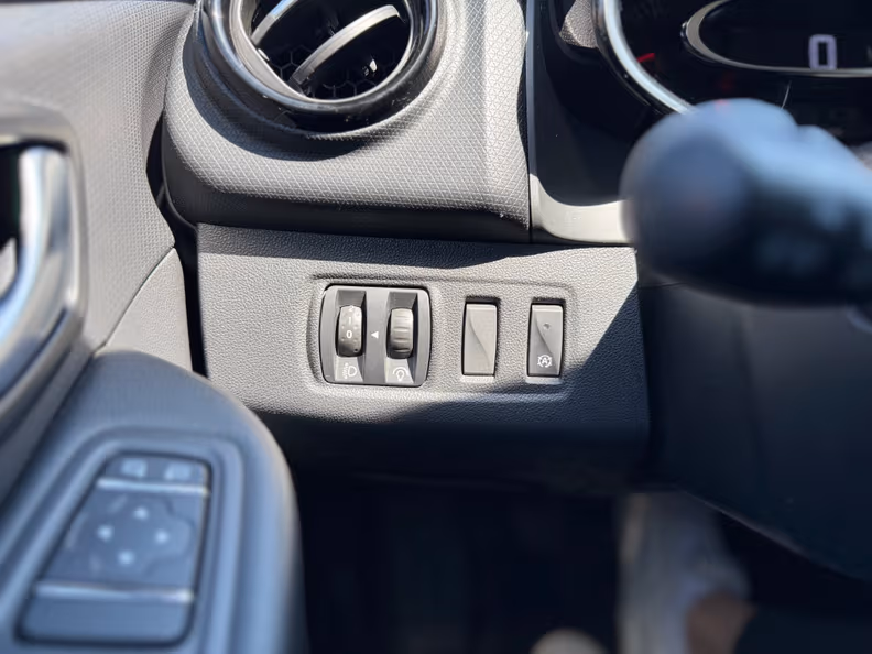 Renault Clio - 15