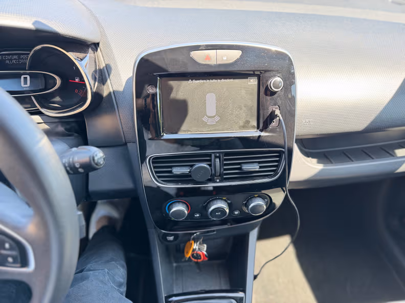 Renault Clio - 18