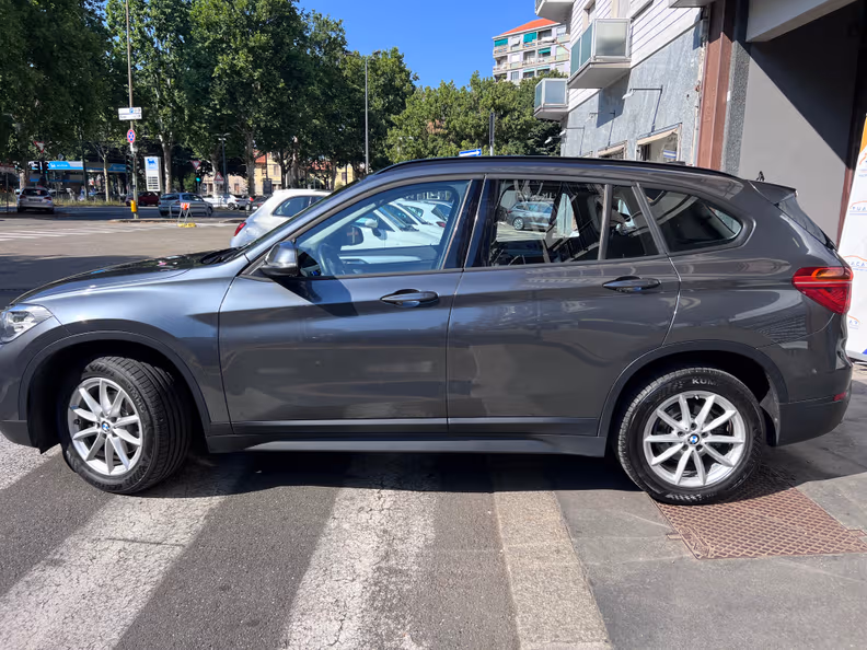 BMW X1 - 9