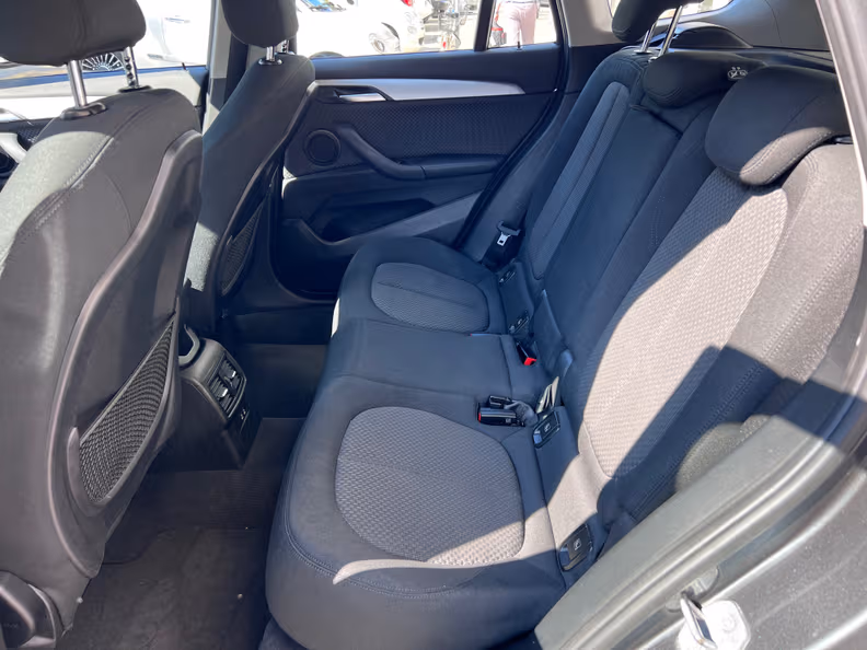BMW X1 - 10