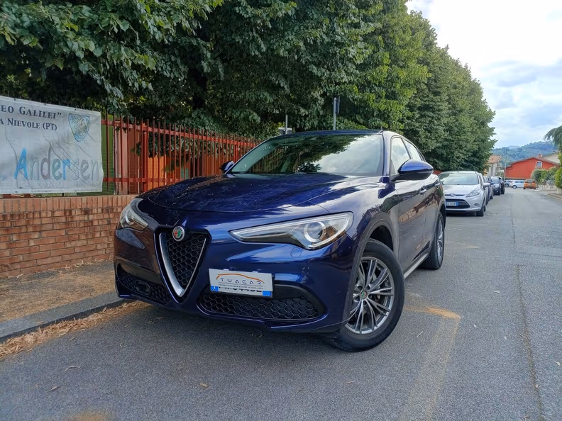 Alfa Romeo Stelvio - 10